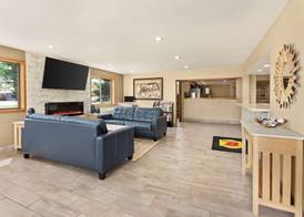 Super 8 by Wyndham Ankeny/Des Moines Area 4