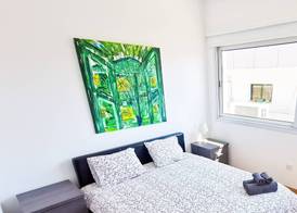 Daze Off Central Apartment, 300m to the Finikoudes Beach 4