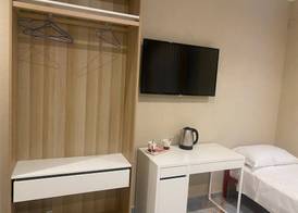 Business House 5