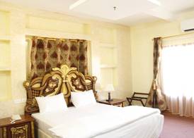 Riyam Hotel 5