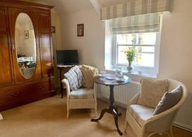 Castle View Guest House 4