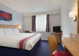 Ramada by Wyndham Wakefield 5