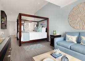 Coconut Bay Beach Resort & Spa All Inclusive 4