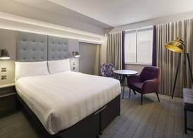 Premier Inn Swindon Town Centre 4