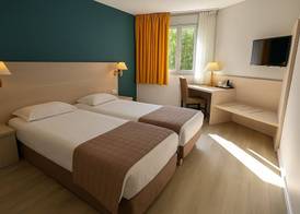Logis Hotel L'Embarcadère 4