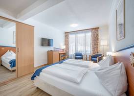 Turmhotel Victoria Davos 4