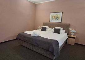Hotel Unicornis 4