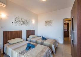 Seashells 2 bedroom Apartment with sunny terrace with stunning panoramic sea views by Getaways Malta 4