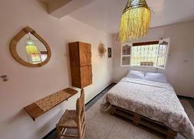 Jurassic Surf House Anza 3