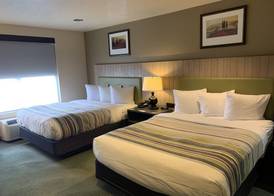 Country Inn & Suites by Radisson, West Valley City, UT 4