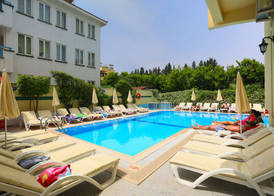 Amaris Apartments 2