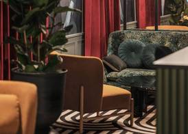 Dandy Hotel 3
