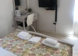 Athos Guesthouse 3