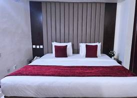Villa Park Hotels 3
