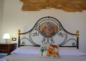 HOTEL Cala Buguto 4