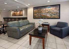 Microtel Inn & Suites by Wyndham Ann Arbor 4