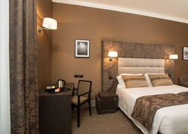 Monti Palace Hotel 4