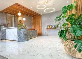 Metro Pines Inn 2