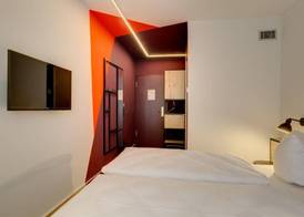 MEININGER Hotel Leipzig Hauptbahnhof 3