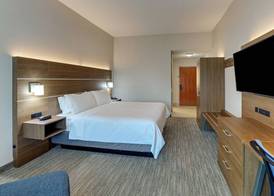 Holiday Inn Express CAMPBELLSVILLE by IHG 5