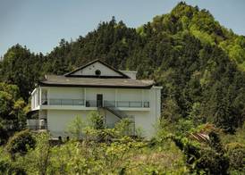 Zhangjiajie National Park Nvue Resorts 4