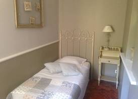 B&B Maison d'Hôtes - Château de Jouques 4