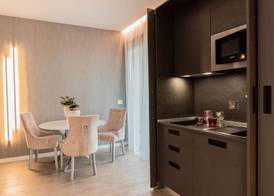 The Promenade Luxury Wellness Hotel 3