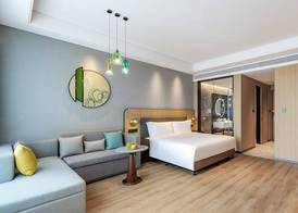 Holiday InnXian East by IHG 3