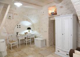 Trulli Occhi Di Pietra 2