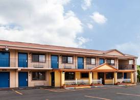 Red Carpet Inn 5
