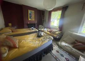 Glastonbury 2-bed House, Sleeps 6 & Pet Friendly 3