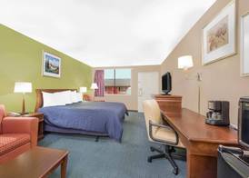 Hotel Express Anniston/Oxford 2