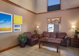 Days Inn & Suites by Wyndham Cuba 3