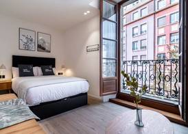 Limehome Vitoria Palacio de los Álava-Velasco 4