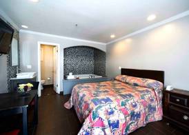 Post Road Inn Motel 3