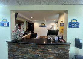 Days Inn by Wyndham Fort Dodge 2