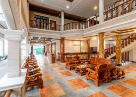 Tony Resort 4