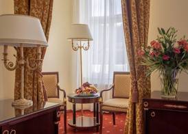 Savoy Westend Hotel 4