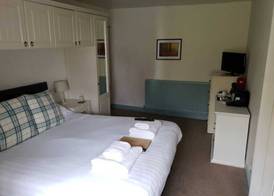 The Punchbowl Inn 5