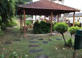International House 4