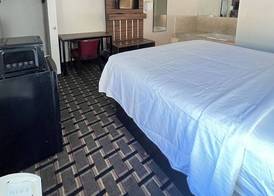 Country Hearth Inn & Suites Augusta 4