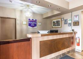 Knights Inn Orillia 3