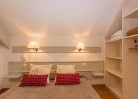 Logis Hôtel Etchemaïté 4