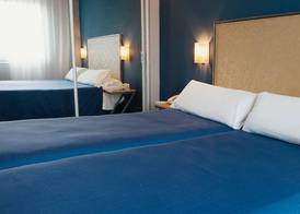 Apartamentos Vértice Sevilla Aljarafe 4