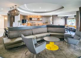 Comfort Suites Ardmore 2