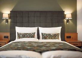 Hotel loj - our kind of place 2