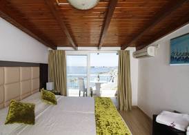 Nirikos Hotel 3