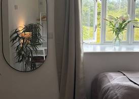 The School Cottage 5