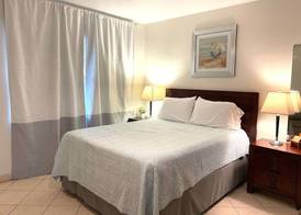 Tropic Isle Beach Resort 4