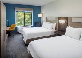 Holiday Inn Express & Suites ALBEMARLE by IHG 5